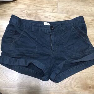 2 Aritzia TNA short shorts 0
